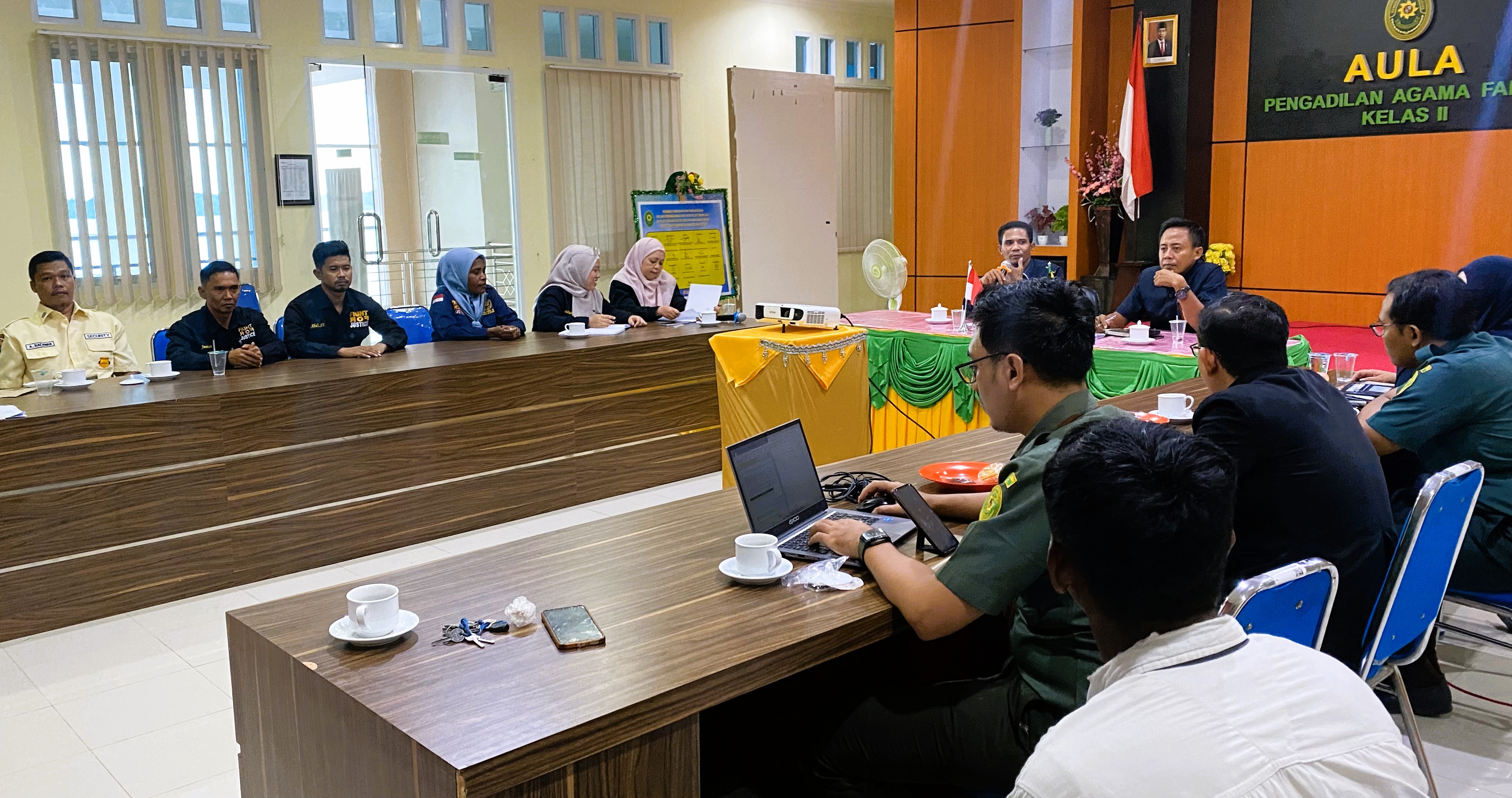1. Rapat zi.jpg