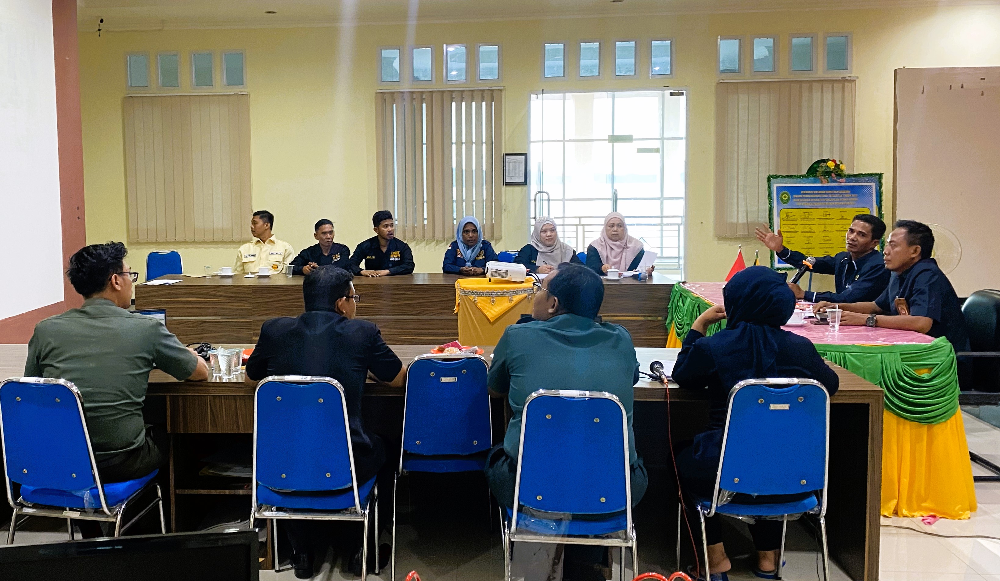 2. Rapat zi.jpg