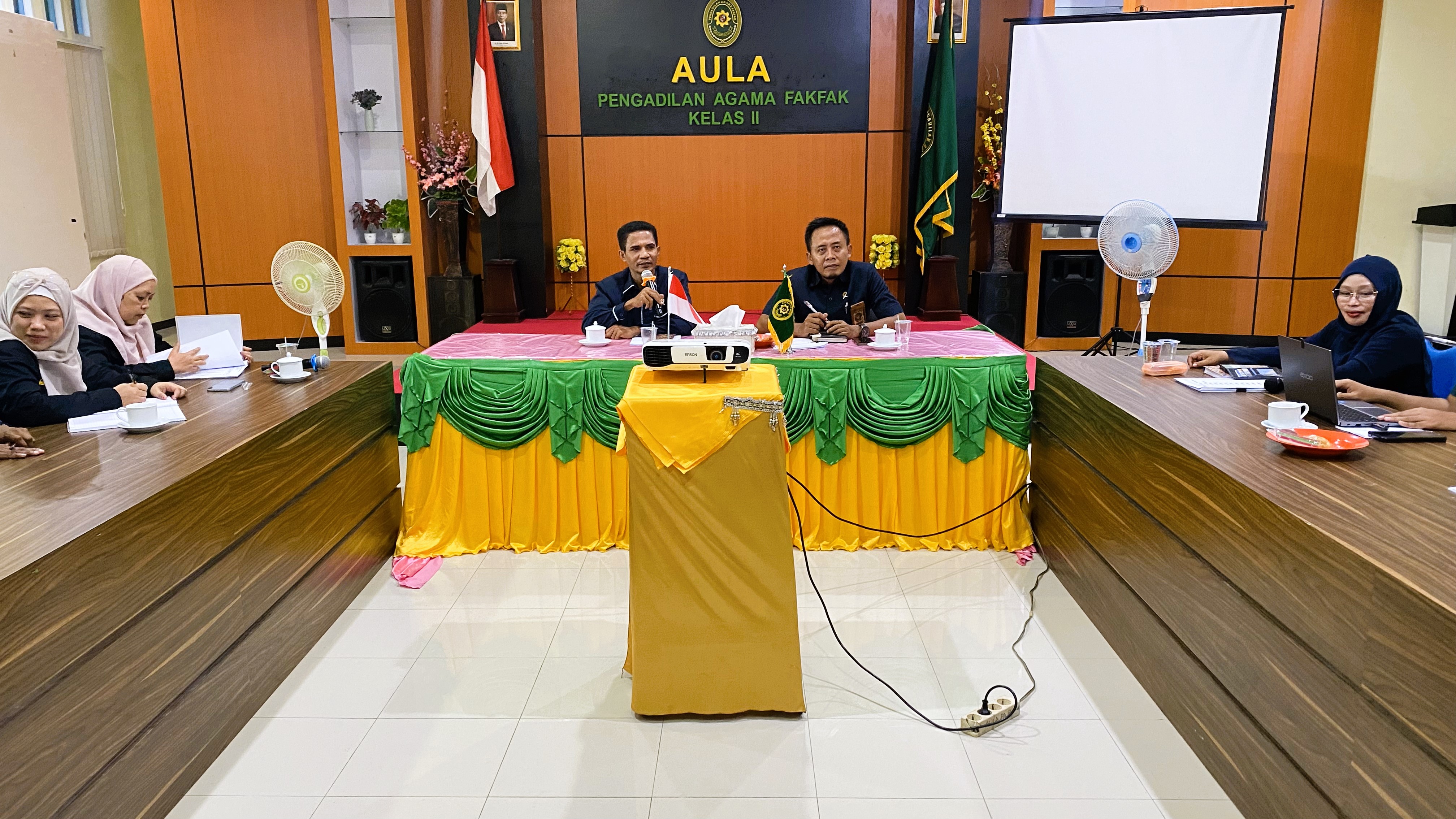 3 Rapat Proker.jpg