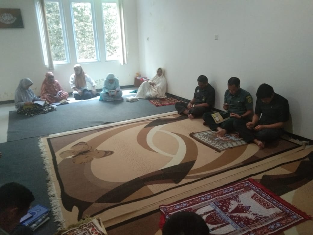 tadarusan3